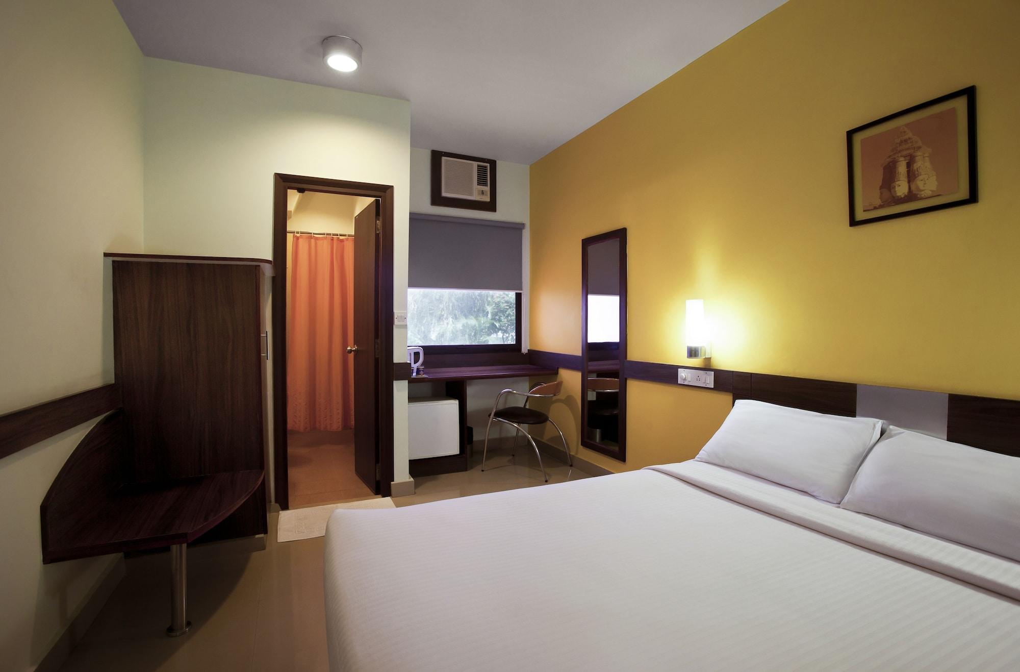 Hotel Faridabad Extérieur photo