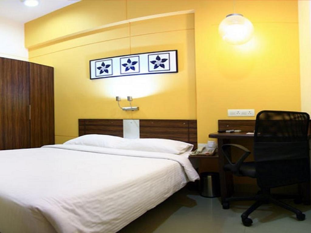 Hotel Faridabad Extérieur photo